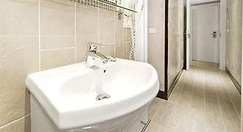 Tiburtina House Hotel Rome Guest house