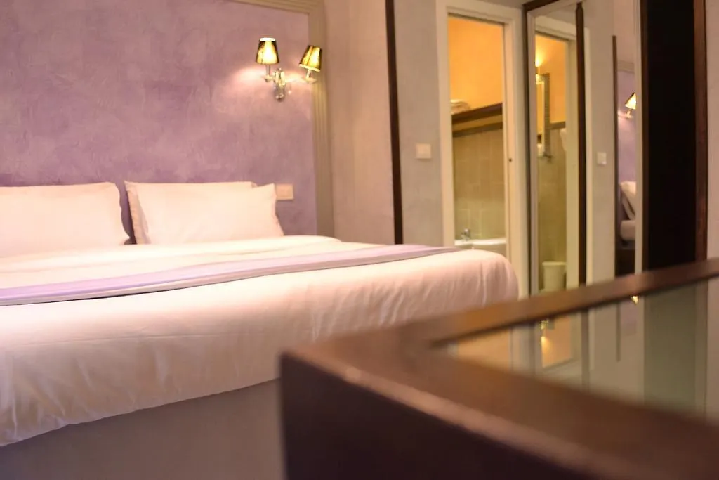 Tiburtina House Hotel Rome Guest house