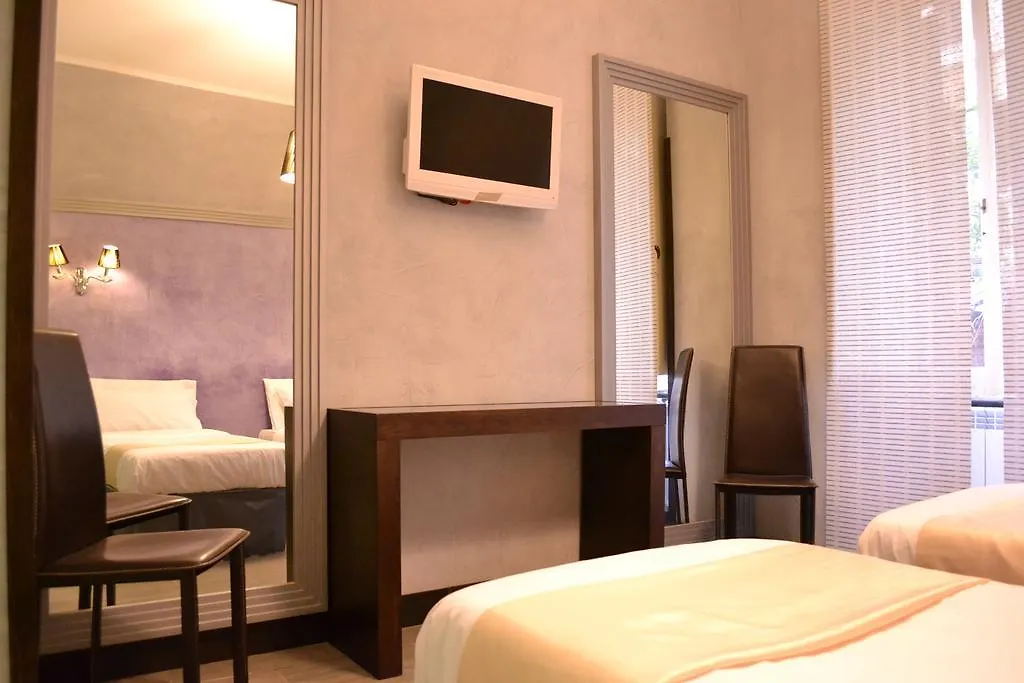 ** Guest house Tiburtina House Hotel Rome Italy